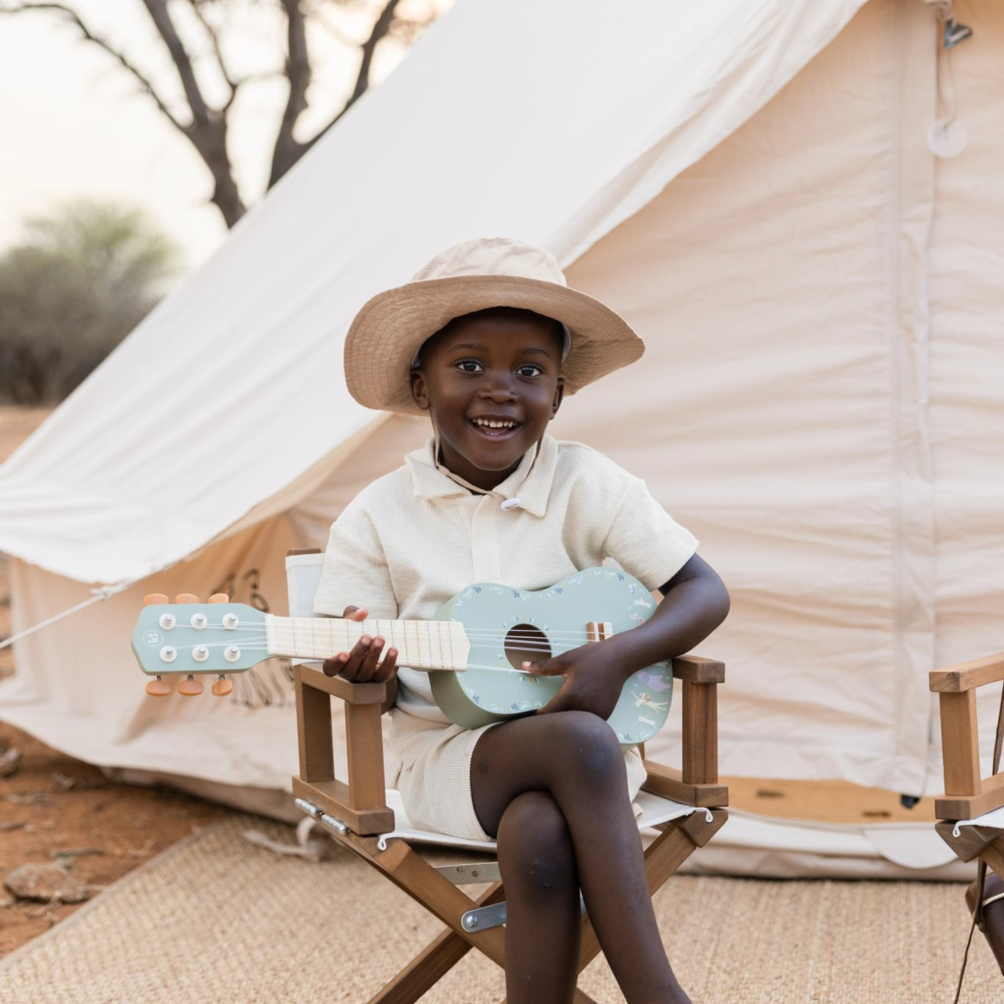 LITTLE DUTCH. Safari Friends FSC wooden guitar (green) - Image 4