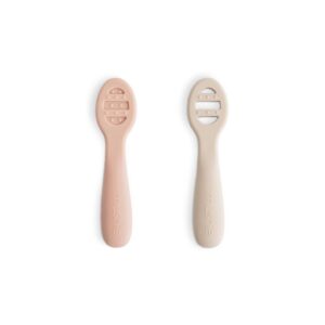 MUSHIE Set of 2 Silicone Educational Spoons Blush/Shifting Sand