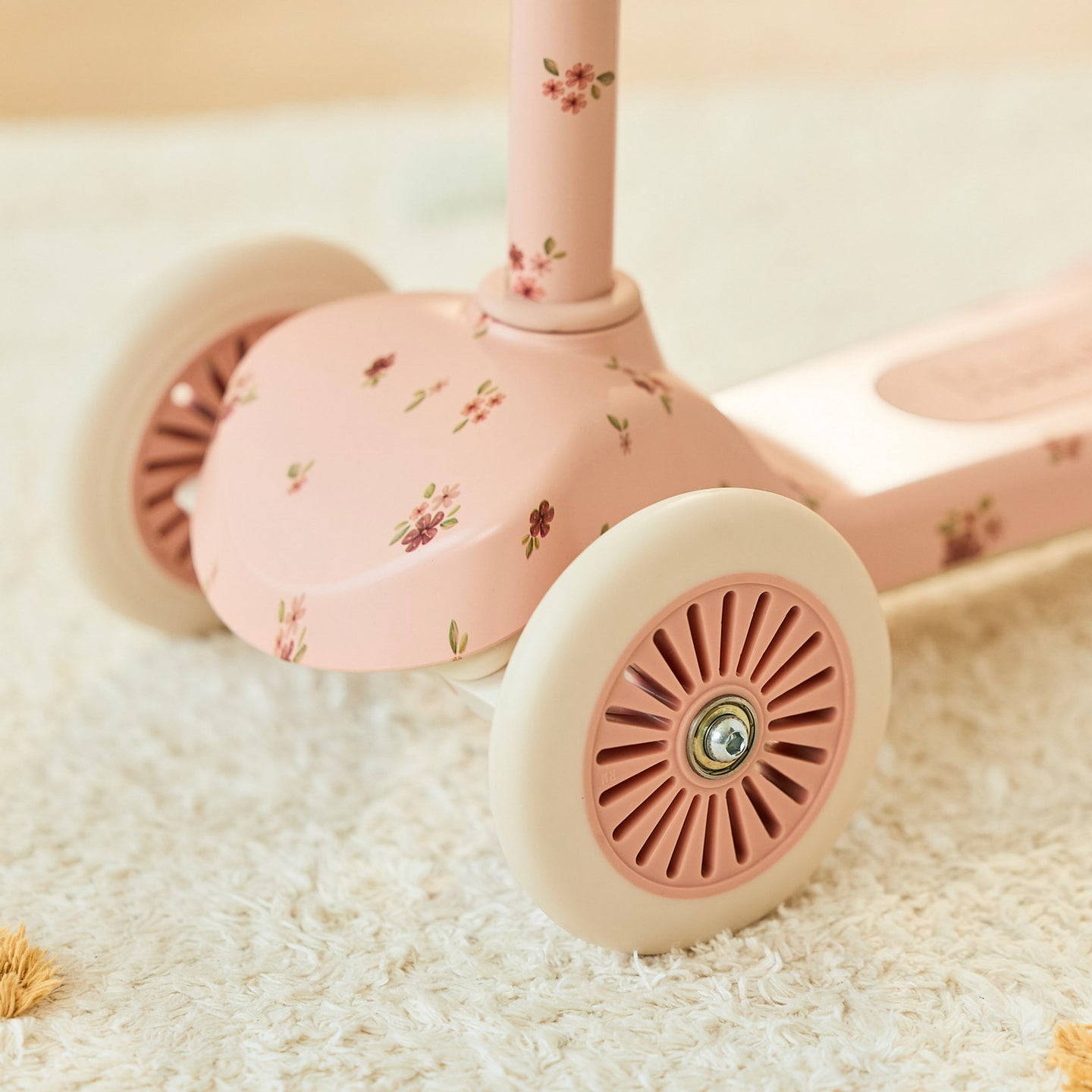 LITTLE DUTCH. Scooter Pink - Image 14