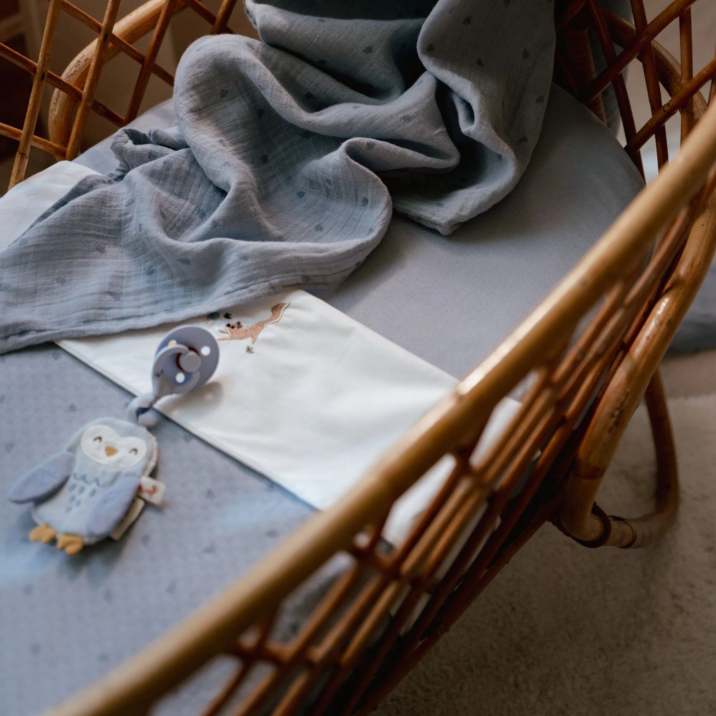 LITTLE DUTCH. Summer blanket Pure Denim Blue 110x140 - Image 5