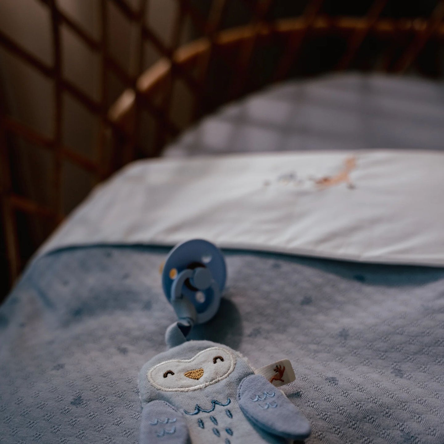LITTLE DUTCH. Summer blanket Pure Denim Blue 110x140 - Image 6