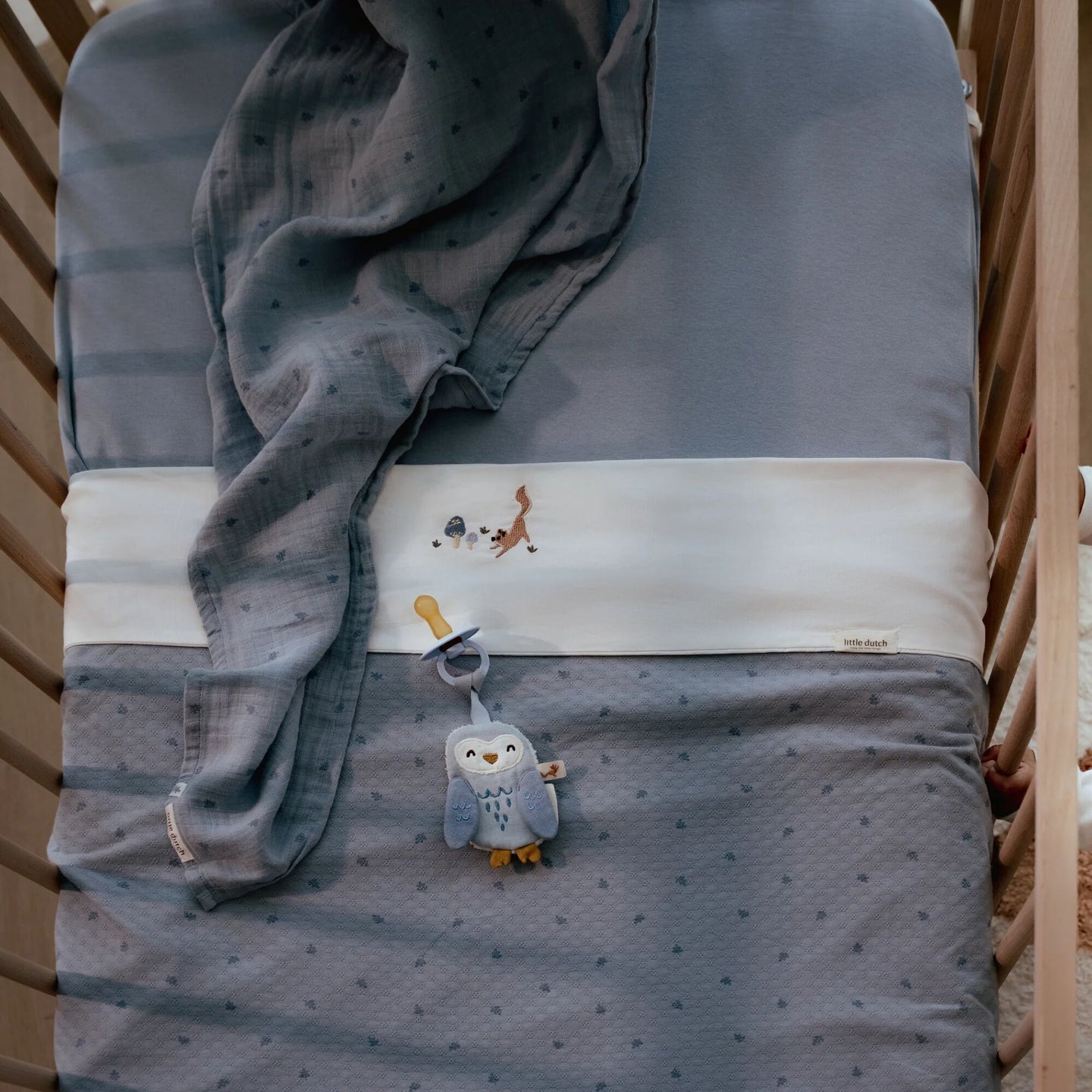 LITTLE DUTCH. Summer blanket Pure Denim Blue 110x140 - Image 7