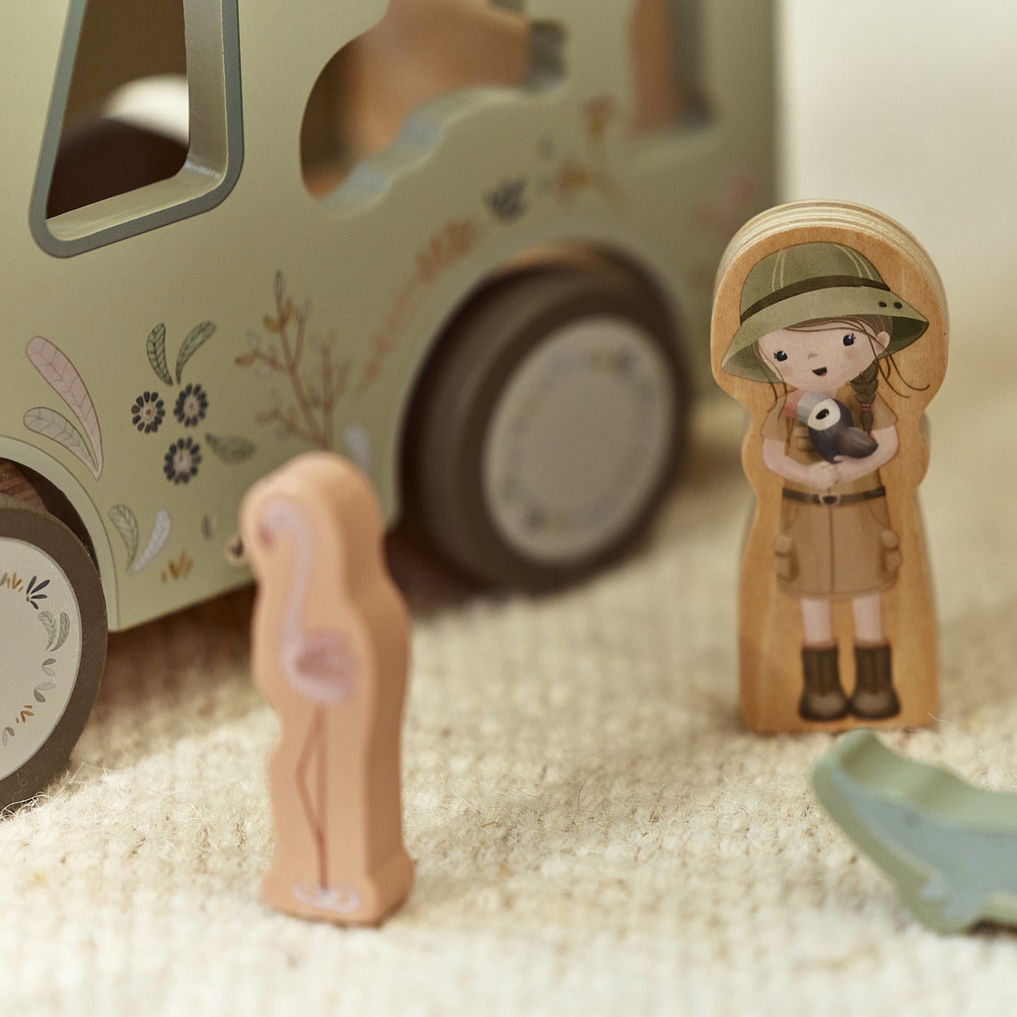 LITTLE DUTCH. Safari Friends FSC Shape Sorter car - Image 5