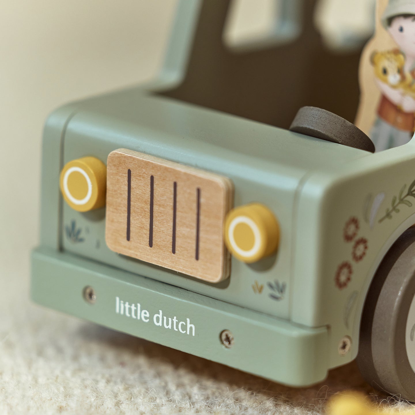 LITTLE DUTCH. Safari Friends FSC Shape Sorter car - Image 12