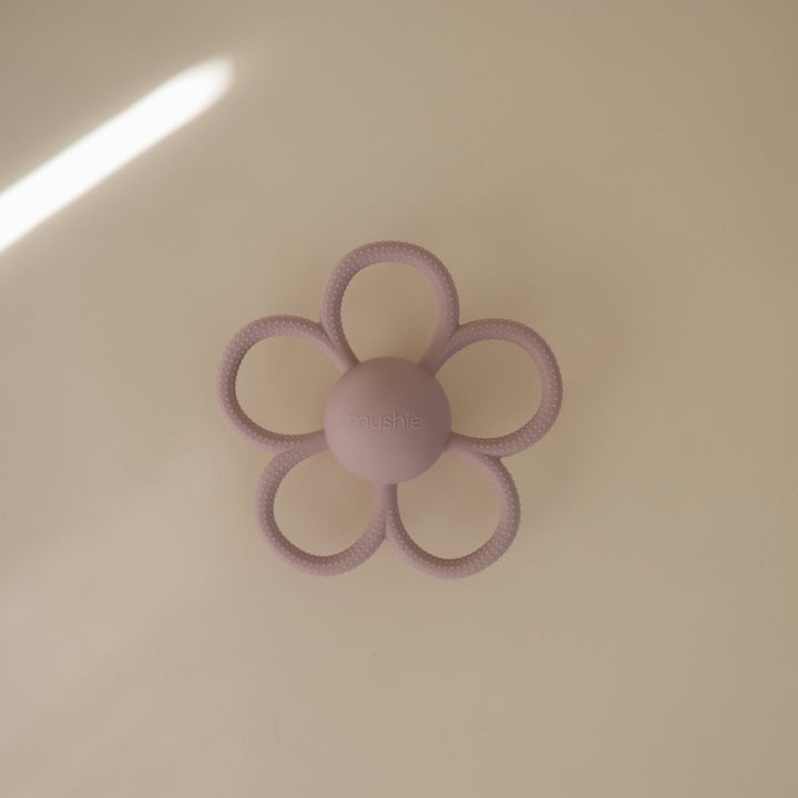Mushie Daisy Rattle Teether Lilac - Image 6