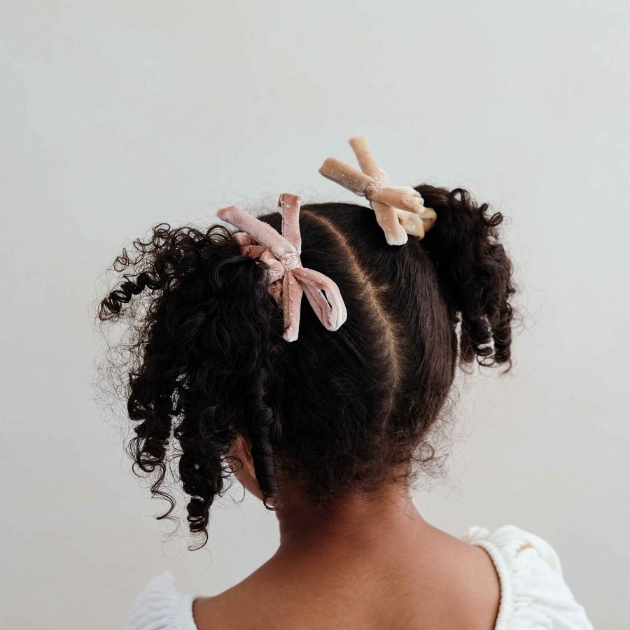 MIMI & LULA VELVET BOW SCRUNCHIES - Image 4