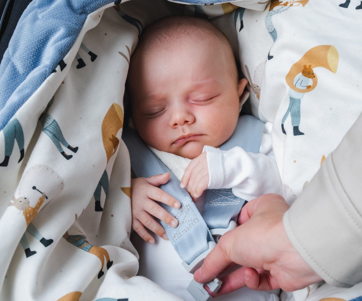 La Millou Car Seat Blanket Hug Me - Image 4